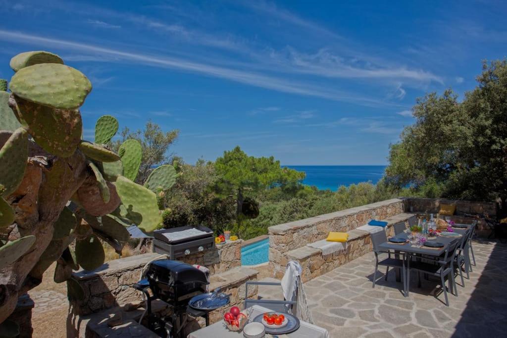 Villa Bodri, Maison En Pierre Avec Vue Mer Et Piscine Chauffee LʼÎle-Rousse Exteriör bild